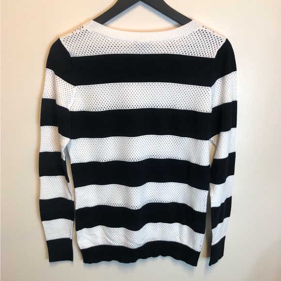 Express Striped Top - Picture 2 of 6